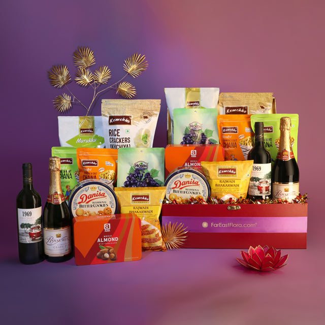 Shining Lights of Diwali – Wine & Treats Hamper