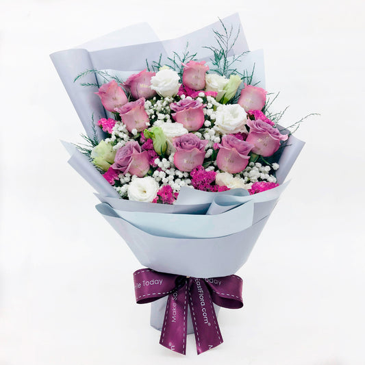 Royal Soulmate - 10 Roses Bouquet - Flower Memo
