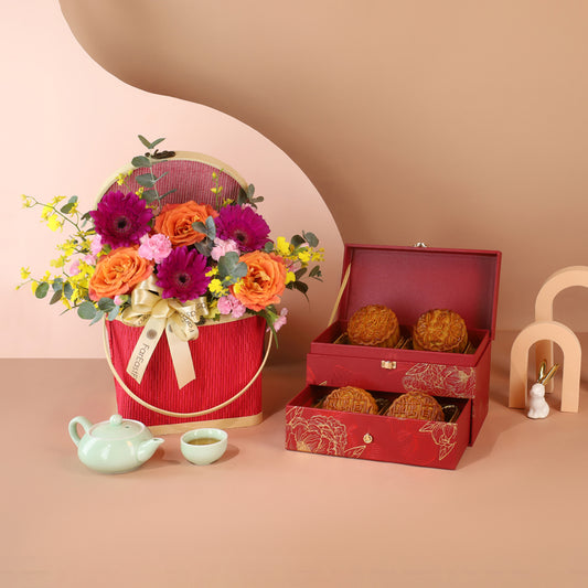 Marriott Baked Mooncakes & Flowers Gift Set