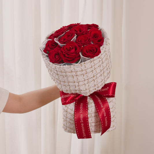 Classy Tweed (Red/White) - Flower Bouquet