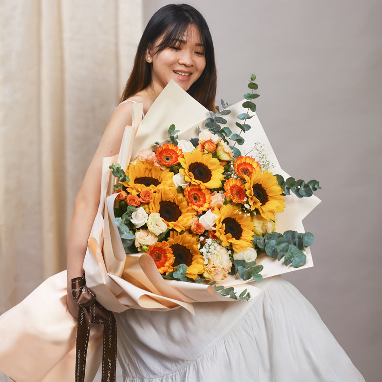 Sunset Love - Giant Bouquet