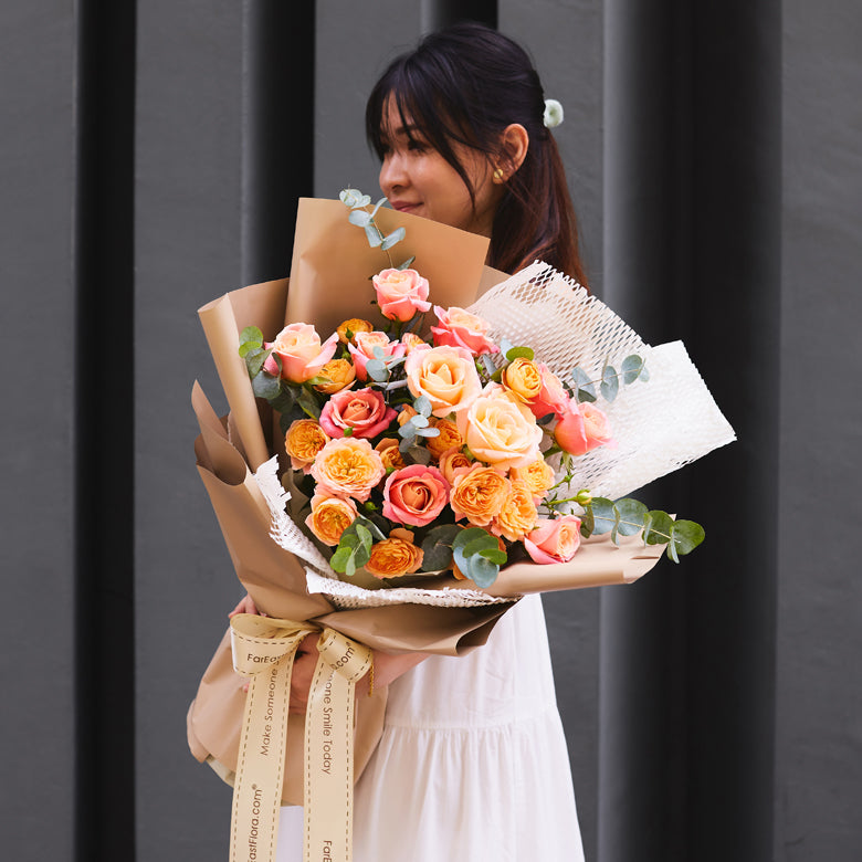 Coral Peach Premium Roses – Flower Bouquet