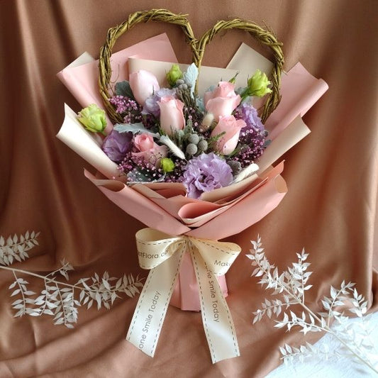 Winterland - Flower Bouquet
