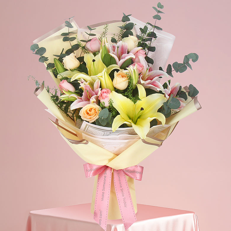 Madly In Love – Flower Bouquet