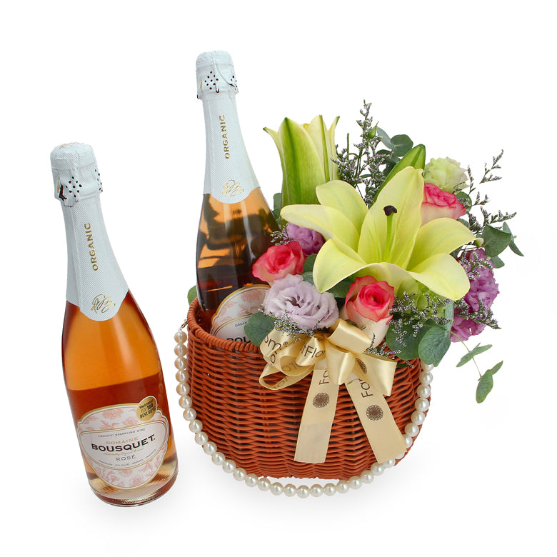 Domaine Bousquet Brut Organic Rosé x Flowers Gift Set