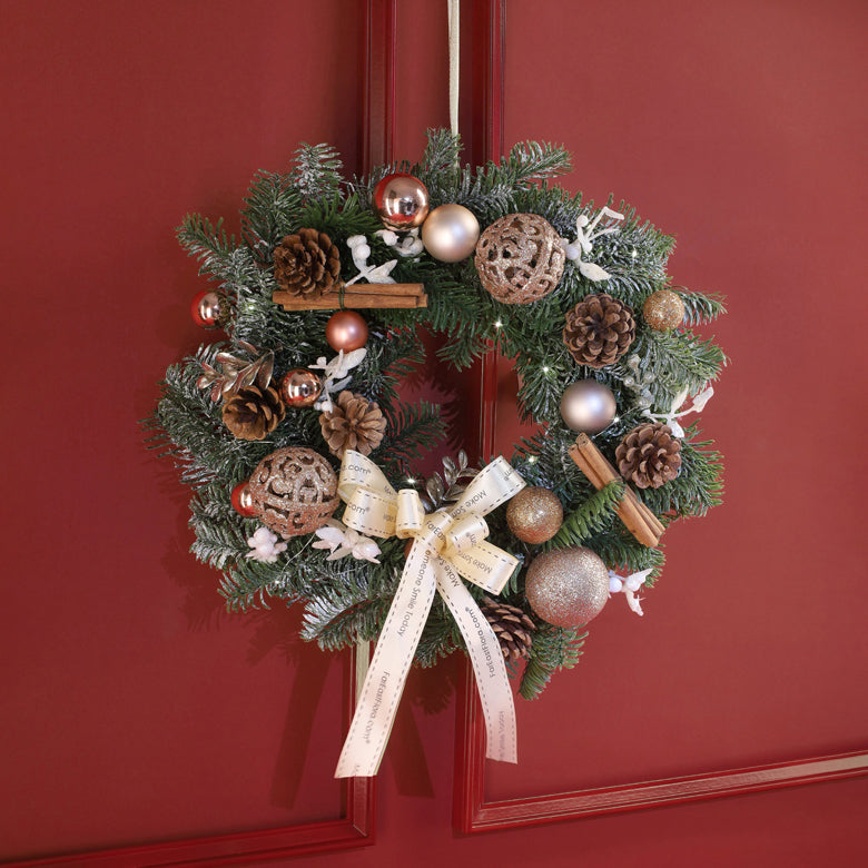 Whispers of the Winter - Fresh Nobilis Wreath 30cm