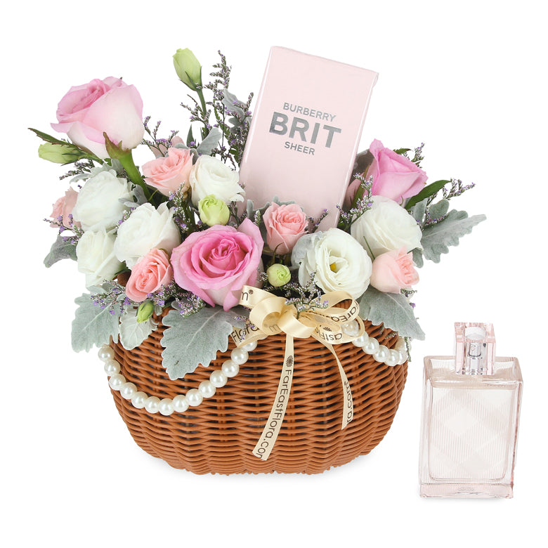 Burberry Brit Sheer EDT x Flowers Gift Set